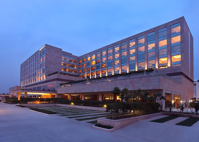 Hyatt Regency Chandigarh, Elante Mall